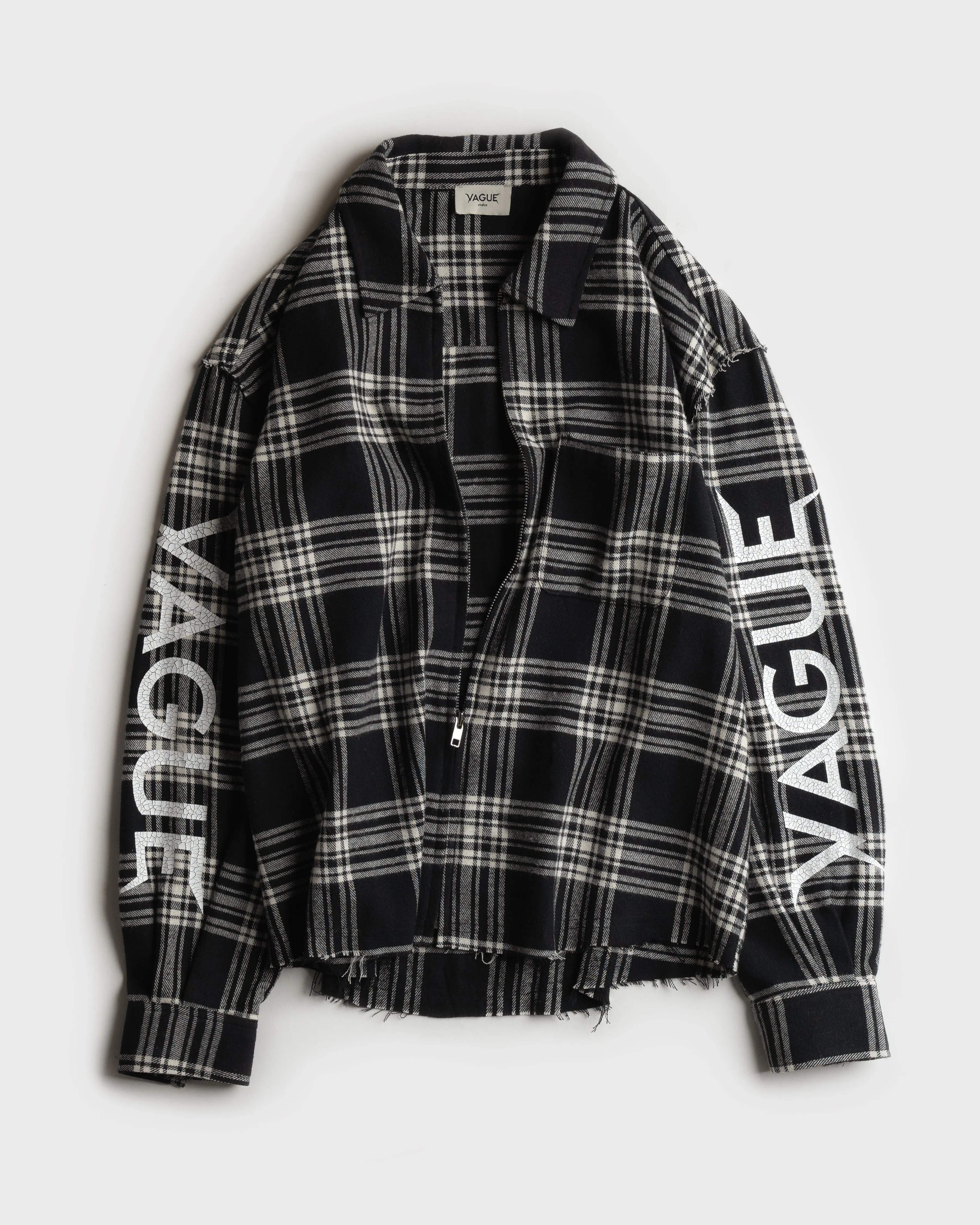 LOGO ZIP FLANNEL [BLACK]