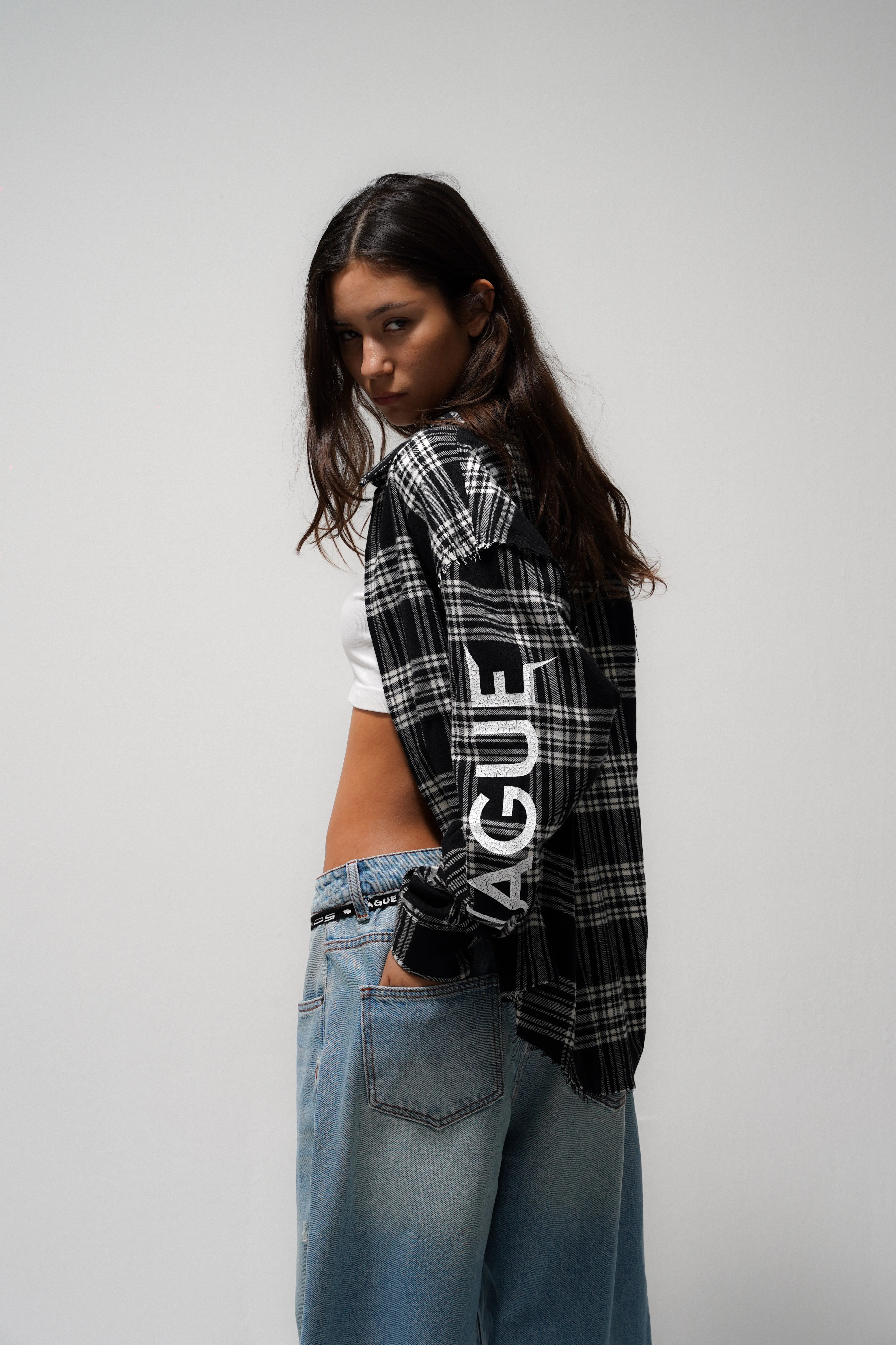 LOGO ZIP FLANNEL [BLACK]