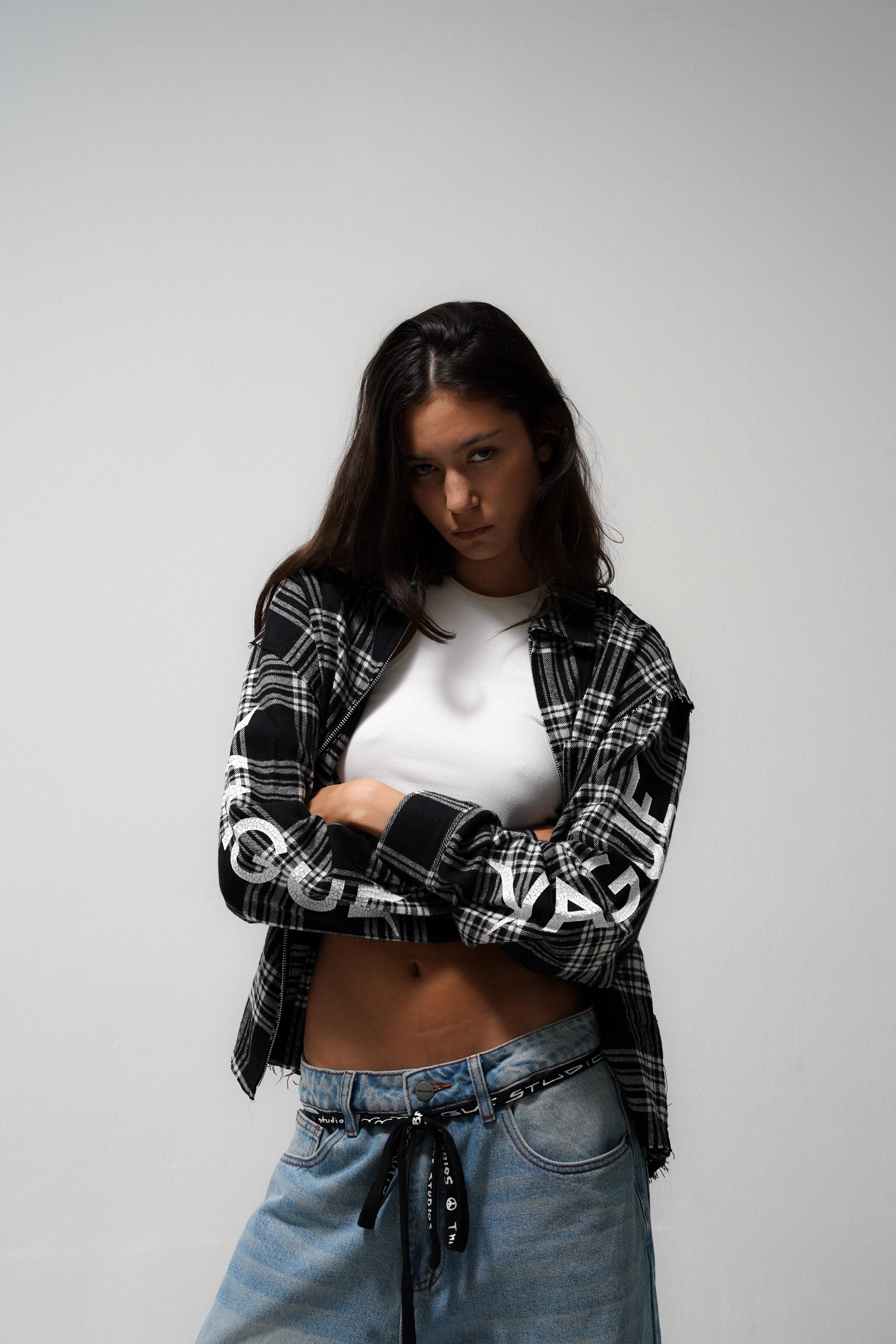 LOGO ZIP FLANNEL [BLACK]