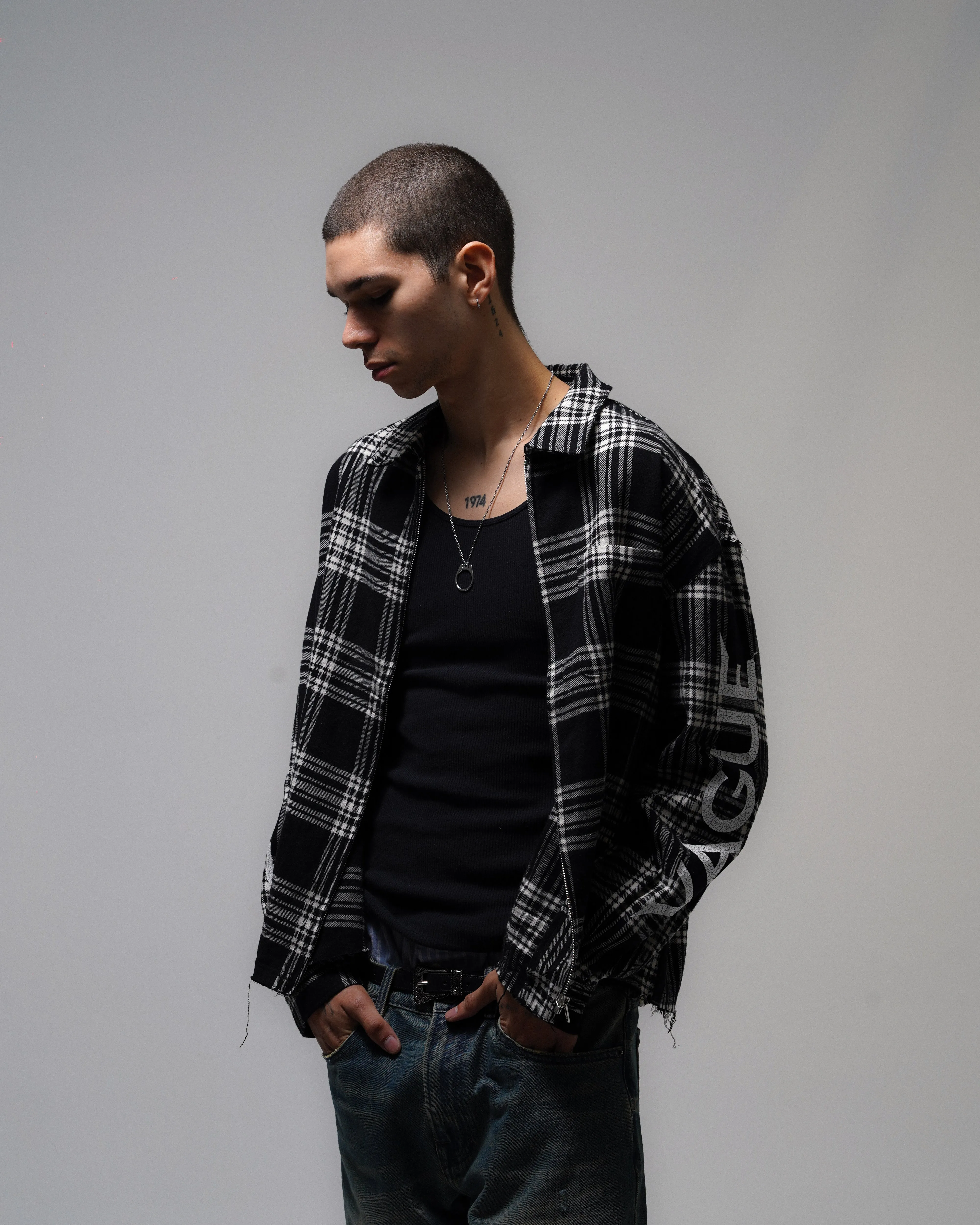 LOGO ZIP FLANNEL [BLACK]