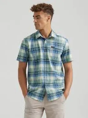 WRANGLER ATG MEN'S CEDAR SHIRT IN BLUE SPRAY